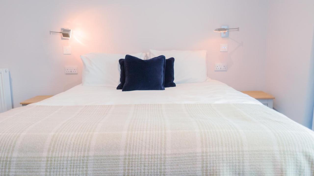 Poseidon'S Inn Lossiemouth ภายนอก รูปภาพ
