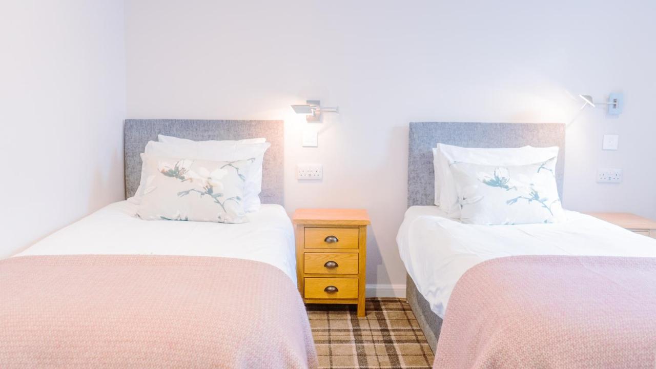 Poseidon'S Inn Lossiemouth ภายนอก รูปภาพ