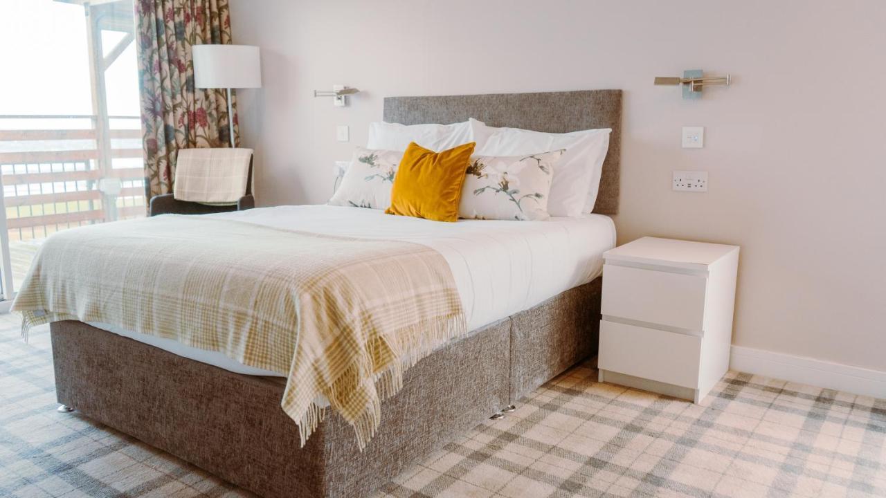 Poseidon'S Inn Lossiemouth ภายนอก รูปภาพ
